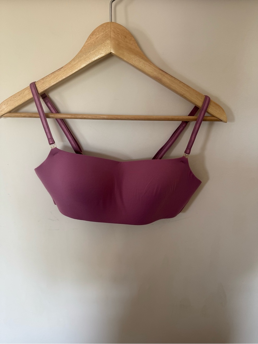 Victoria's Secret Mauve Pink Convertible Strapless Bra
